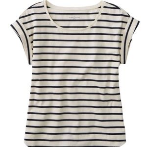 L.L. Bean Signature Scoopneck tee in Sail Stripe (M)